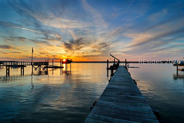 21 Calibogue Cay Road N, Hilton Head Island, SC 29928