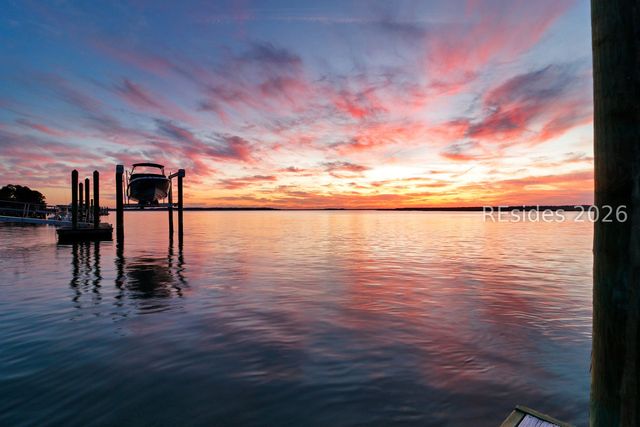 21 Calibogue Cay Road N, Hilton Head Island, SC 29928
