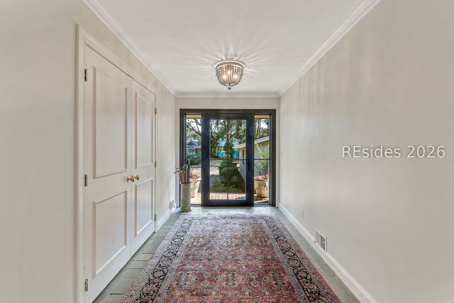 21 Calibogue Cay Road N, Hilton Head Island, SC 29928