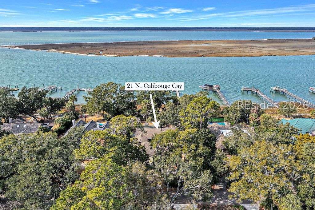 21 Calibogue Cay Road N, Hilton Head Island, SC 29928