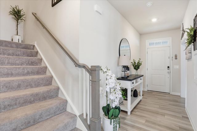 37 FELDBERG DR, Charles Town, WV 25414