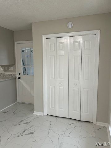 3622 Eagle Cove, Northport, AL 35473