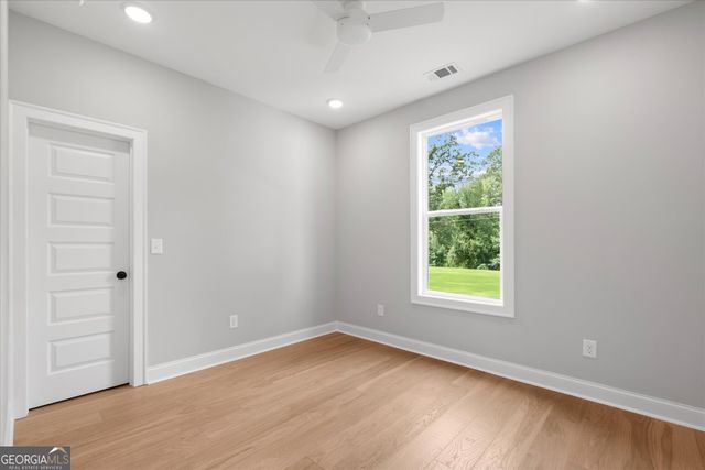 10 Colonial Drive, Carrollton, GA 30117