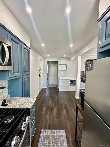 95 N Broadway D2-2, White Plains, NY 10603