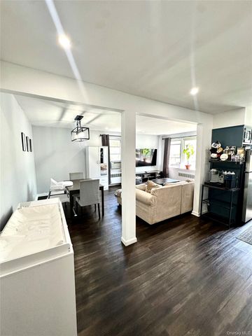 95 N Broadway D2-2, White Plains, NY 10603