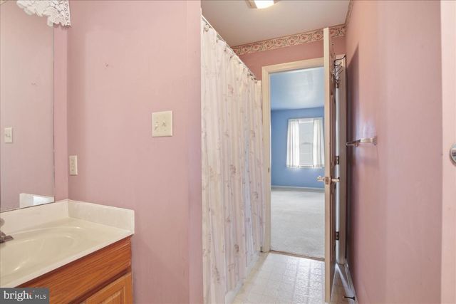 23 BRADFORD ST, Millersville, PA 17551