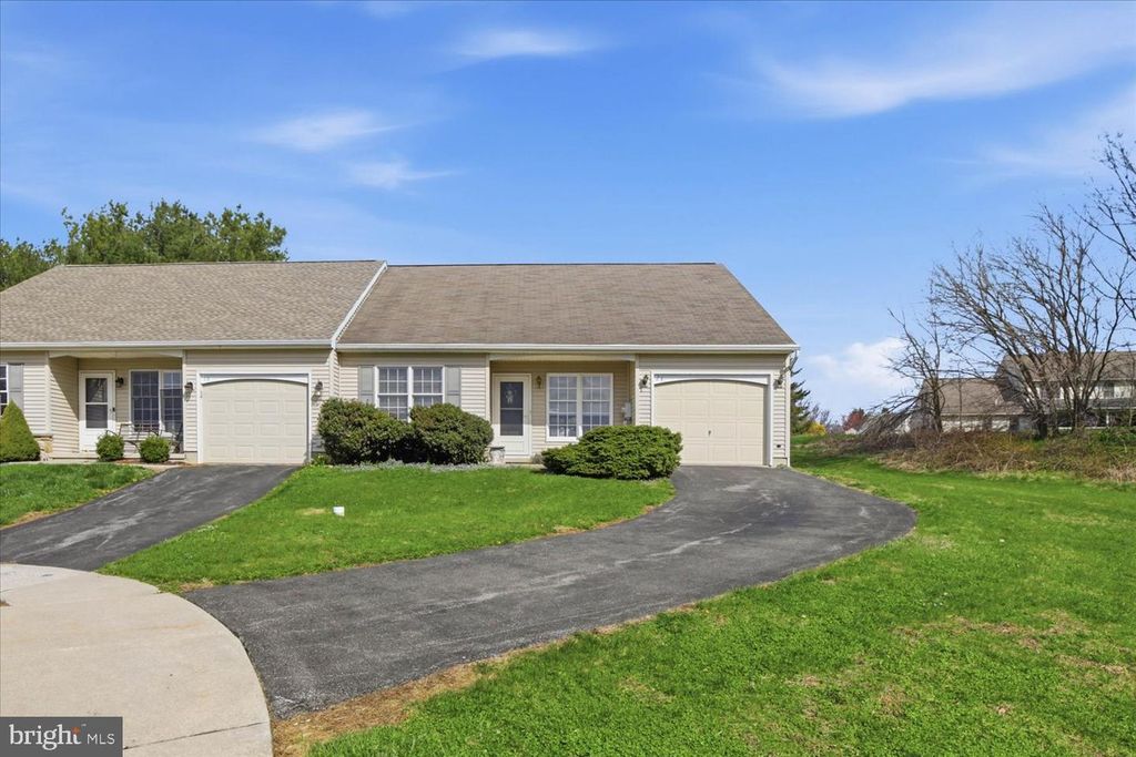 23 BRADFORD ST, Millersville, PA 17551
