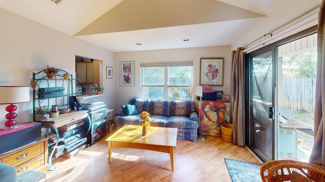 2293 Estate Circle, Navarre, FL 32566