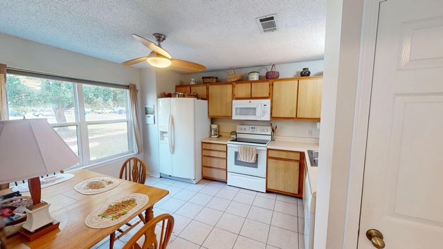 2293 Estate Circle, Navarre, FL 32566