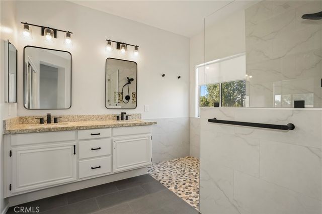 3823 Vitrina Lane, Palmdale, CA 93551