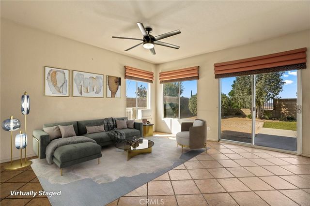 3823 Vitrina Lane, Palmdale, CA 93551
