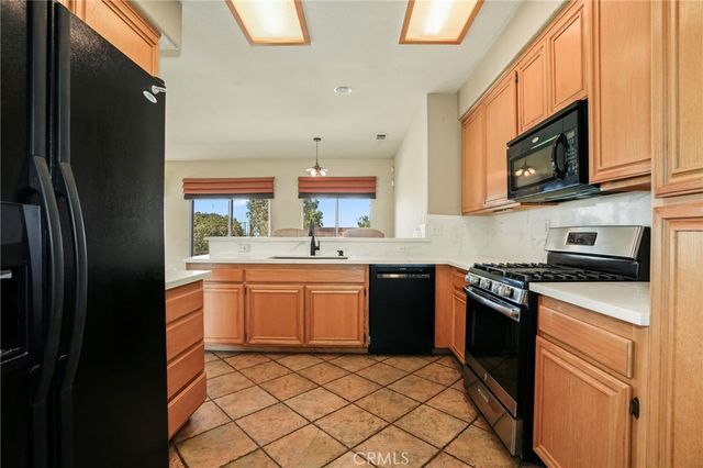 3823 Vitrina Lane, Palmdale, CA 93551