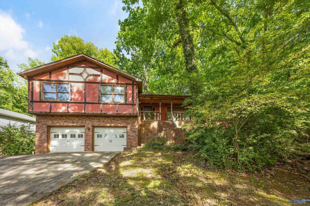 108 Darlington Road, Huntsville, AL 35801