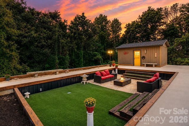 4087 Austin Road, Hudson, NC 28638