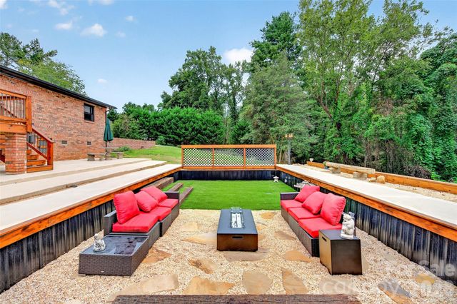 4087 Austin Road, Hudson, NC 28638