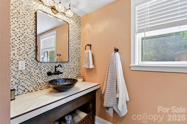 4087 Austin Road, Hudson, NC 28638