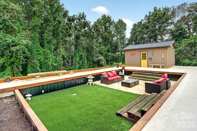 4087 Austin Road, Hudson, NC 28638