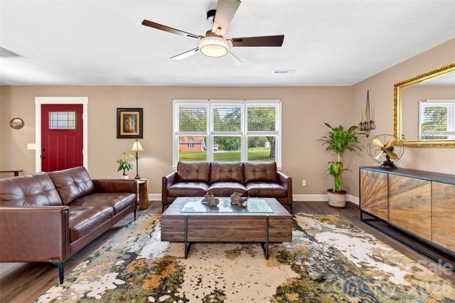 4087 Austin Road, Hudson, NC 28638