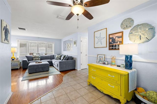 502 E LAKE DRIVE, Largo, FL 33771