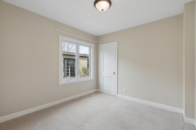 3929 Ewing Avenue S, Minneapolis, MN 55410