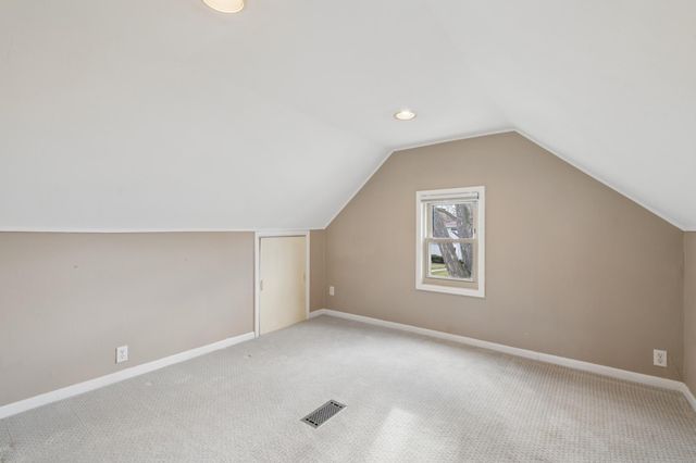 3929 Ewing Avenue S, Minneapolis, MN 55410