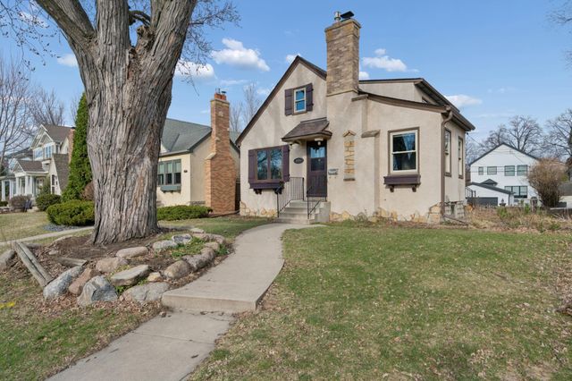 3929 Ewing Avenue S, Minneapolis, MN 55410