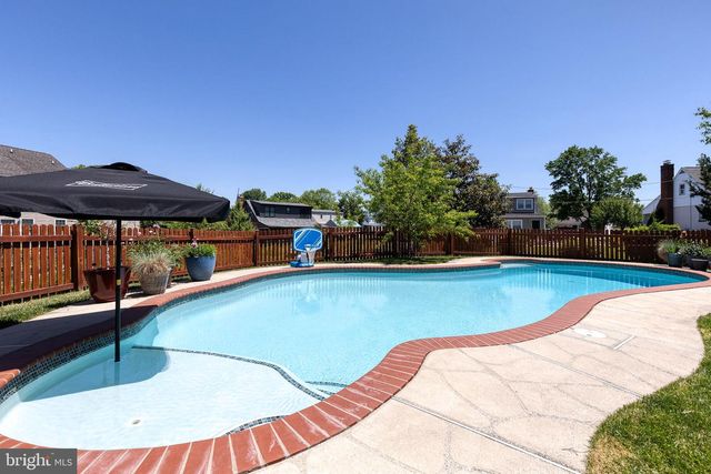 9131 BELAIR RD, Baltimore, MD 21236