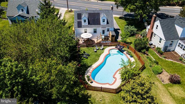 9131 BELAIR RD, Baltimore, MD 21236