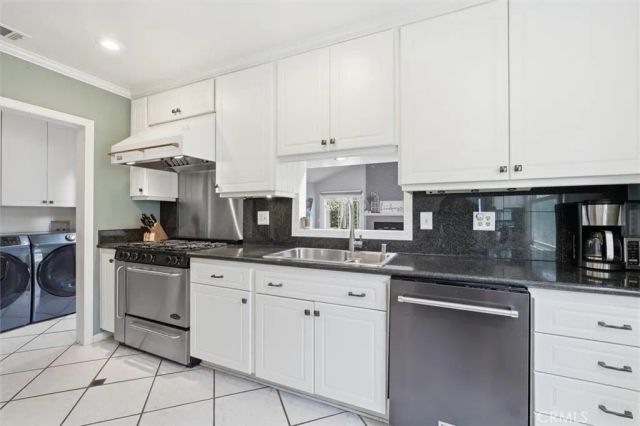 4738 Canehill, Lakewood, CA 90713