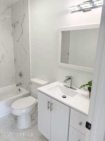 944 Yellowbank Road, Toms River, NJ 08753