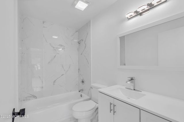 944 Yellowbank Road, Toms River, NJ 08753