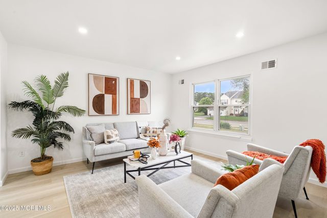 944 Yellowbank Road, Toms River, NJ 08753