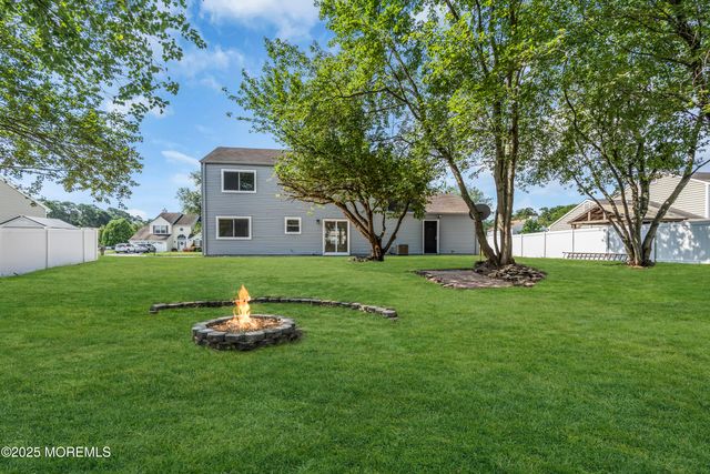 944 Yellowbank Road, Toms River, NJ 08753