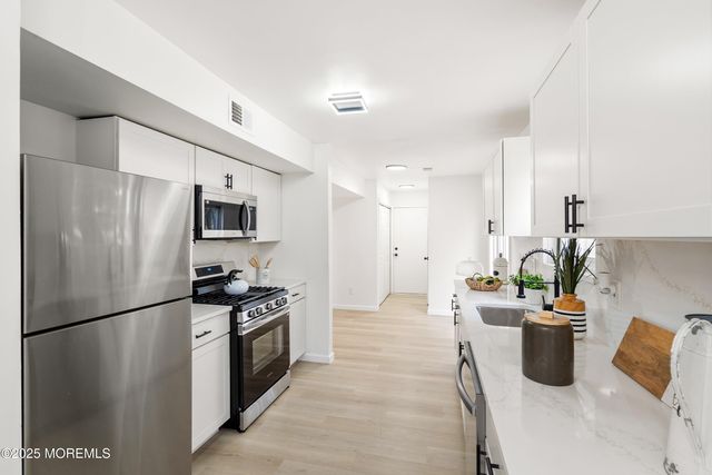 944 Yellowbank Road, Toms River, NJ 08753