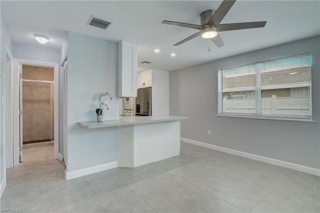 4516 W Alhambra CIR, Naples, FL 34103