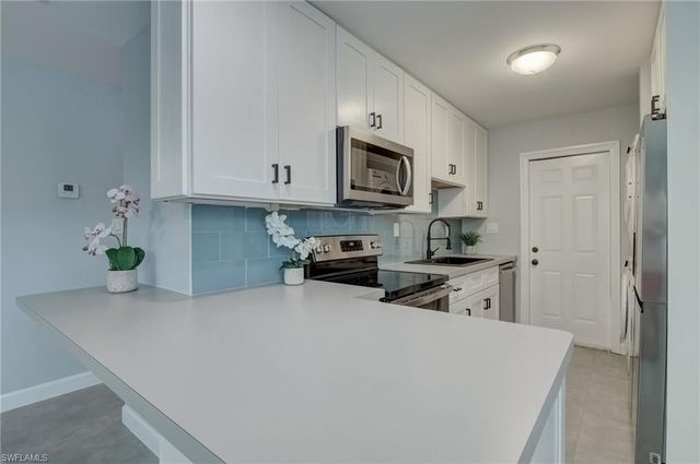 4516 W Alhambra CIR, Naples, FL 34103