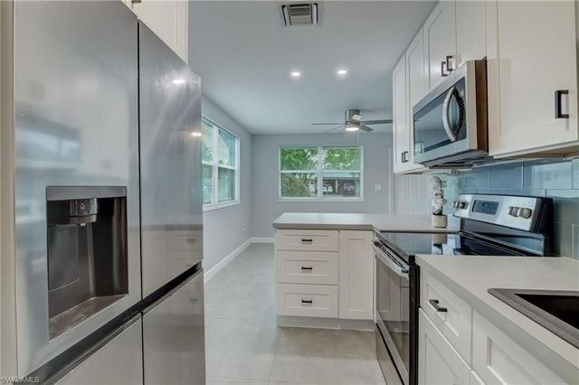 4516 W Alhambra CIR, Naples, FL 34103