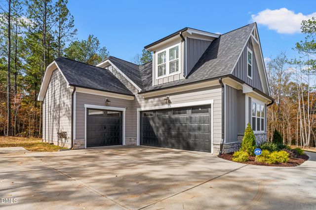 3925 Cedar Knolls Drive, Youngsville, NC 27596