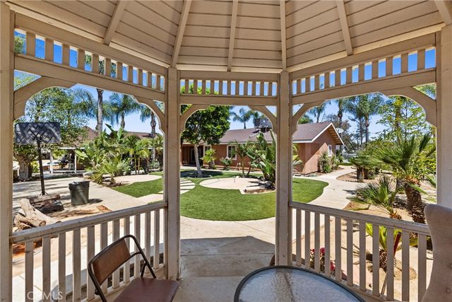 19345 Warren, Riverside, CA 92508