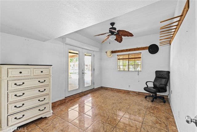 19345 Warren, Riverside, CA 92508