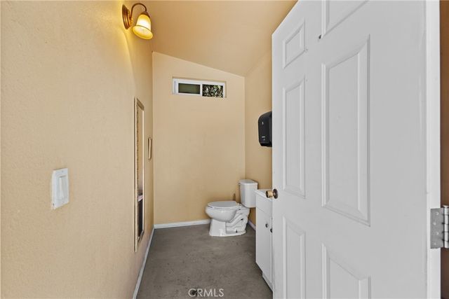 19345 Warren, Riverside, CA 92508
