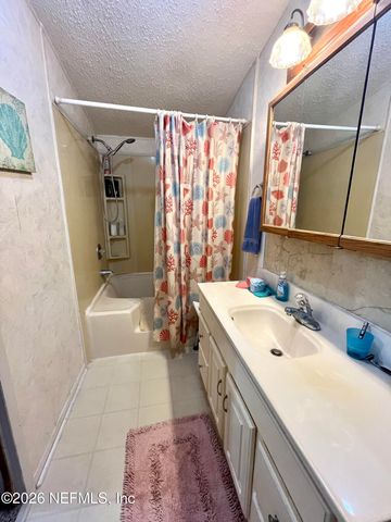 174 BUCHANAN Circle, Satsuma, FL 32189