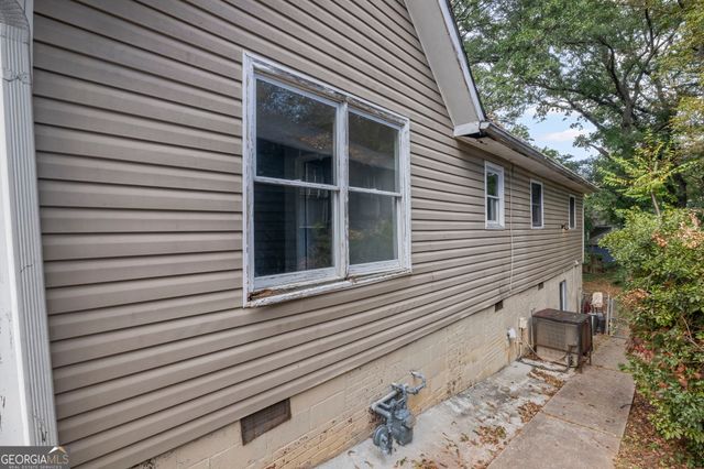 1005 Westmoor Drive NW A, Atlanta, GA 30314