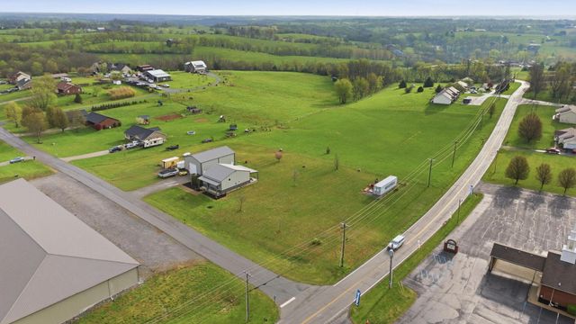 40 N Ridge Road, Lancaster, KY 40444