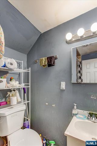 162 Summer Street, Orange, NJ 07050