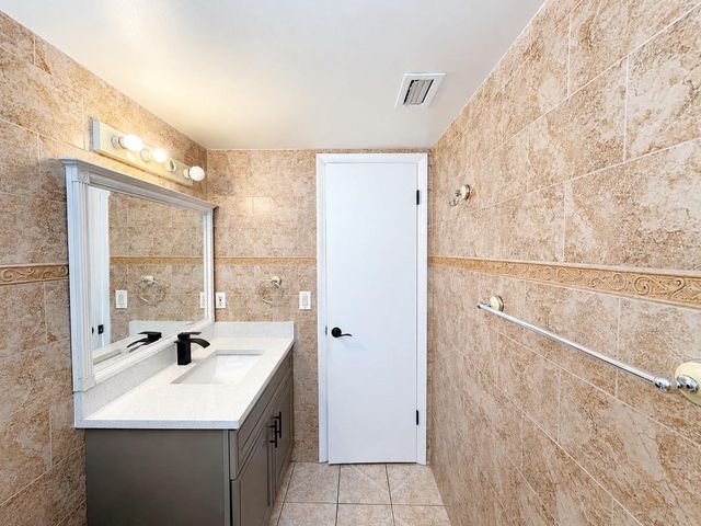 2014 WINNEBAGO TRAIL, Casselberry, FL 32730