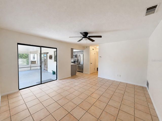 2014 WINNEBAGO TRAIL, Casselberry, FL 32730