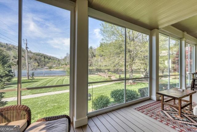 2267 Ushwy 76 E, Hiawassee, GA 30546