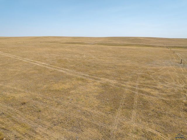 21892 ANTELOPE CREEK RD, Box Elder, SD 57719