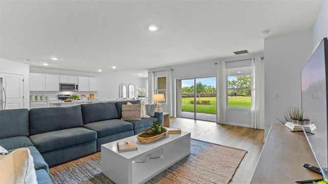 3198 GREY MOSS DRIVE, St Cloud, FL 34773